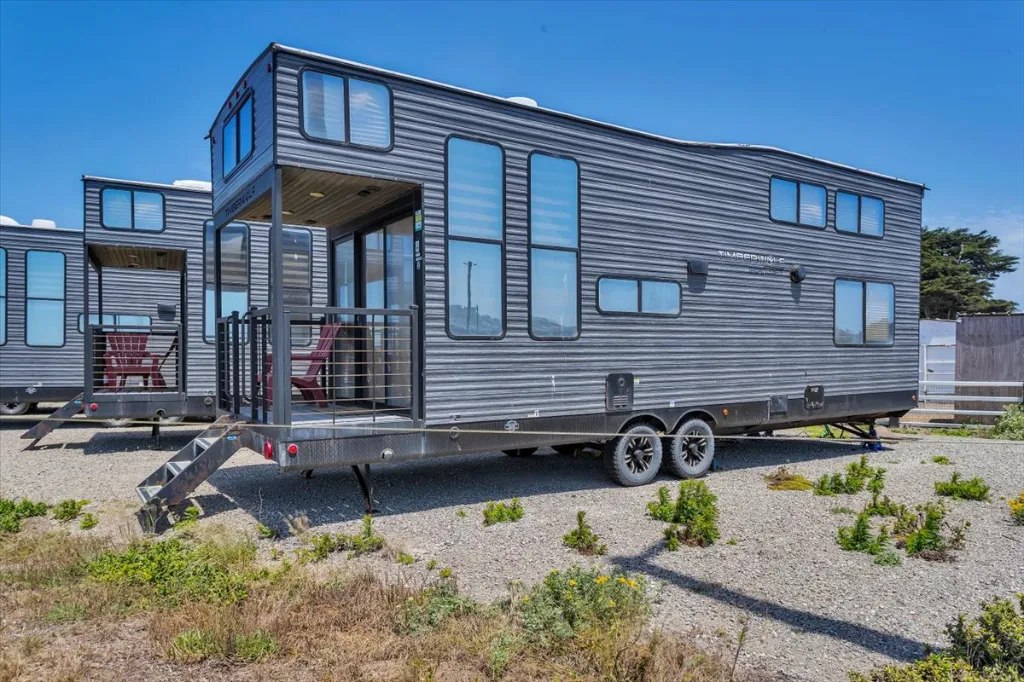 Large Trailer exterior on the coastal pad at Ocean View Stables